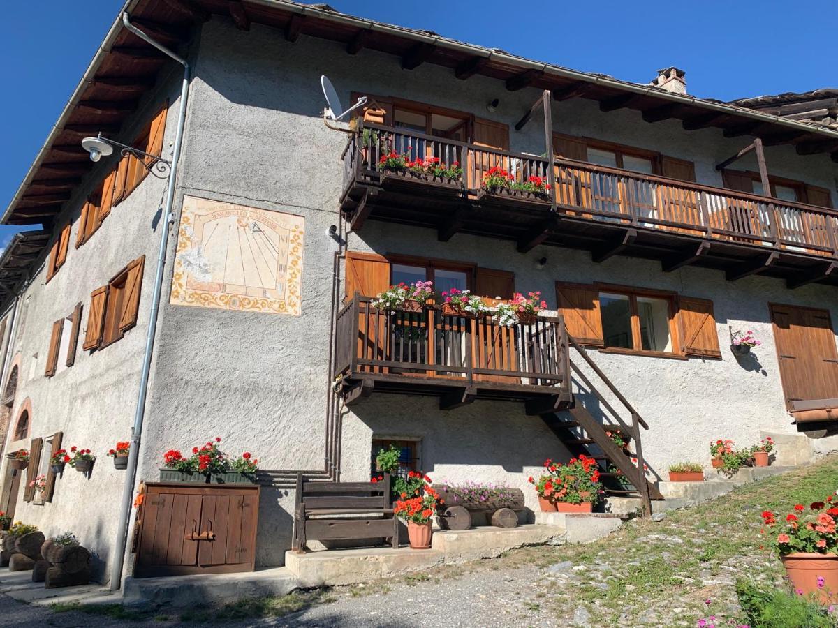 San Marco Farmhouse With A View. Sauze D'Oulx Exterior photo